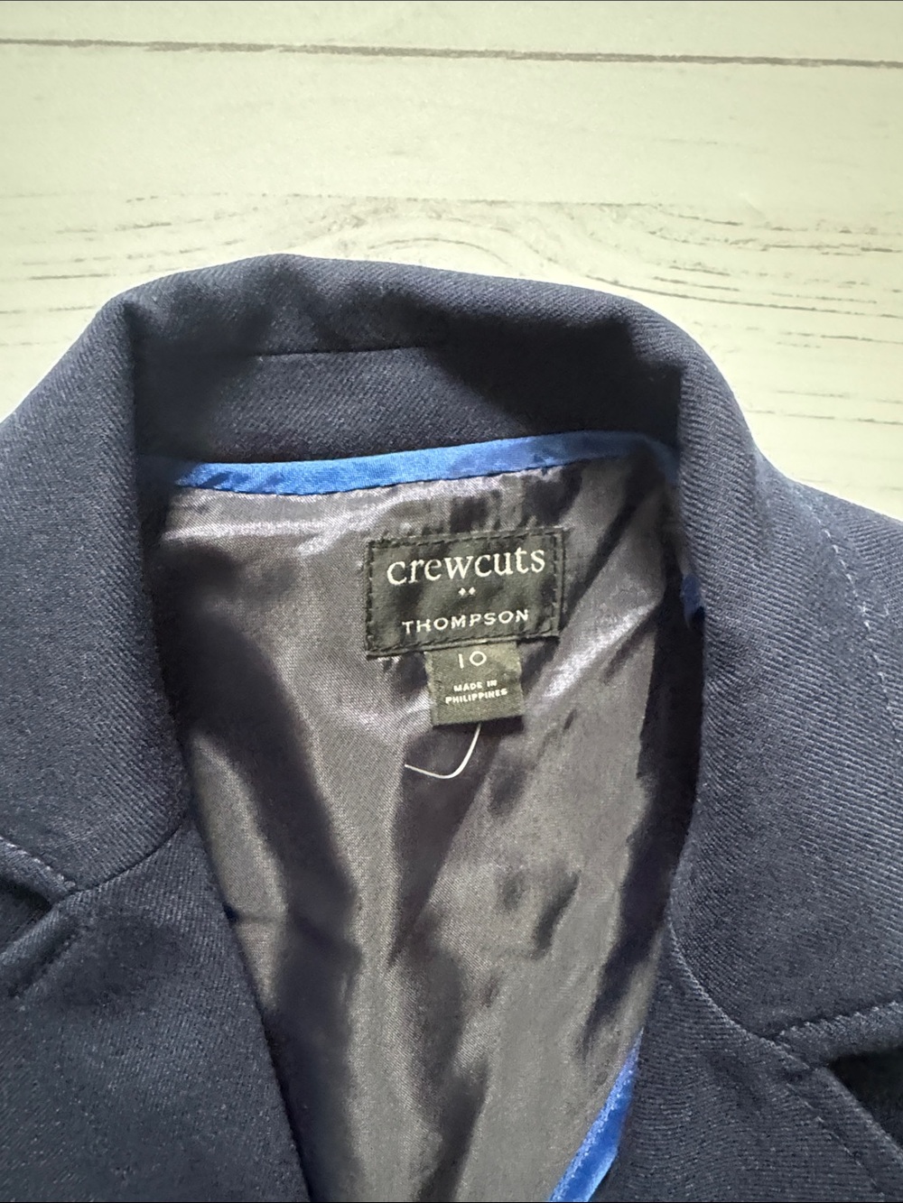 Jcrew boys Navy Blazer with Gold Buttons - Picture 2 of 7
